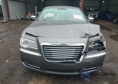 2012 Chrysler 300 Limited z USA, uszkodzony, nr VIN 2C3CCACG2CH138565